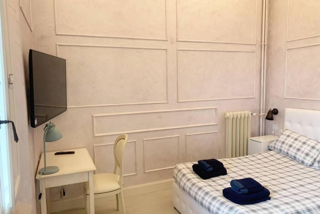 Suite Nico Bologna Centro エクステリア 写真