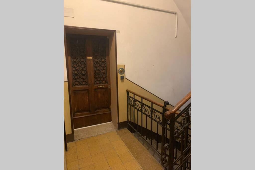 Suite Nico Bologna Centro エクステリア 写真